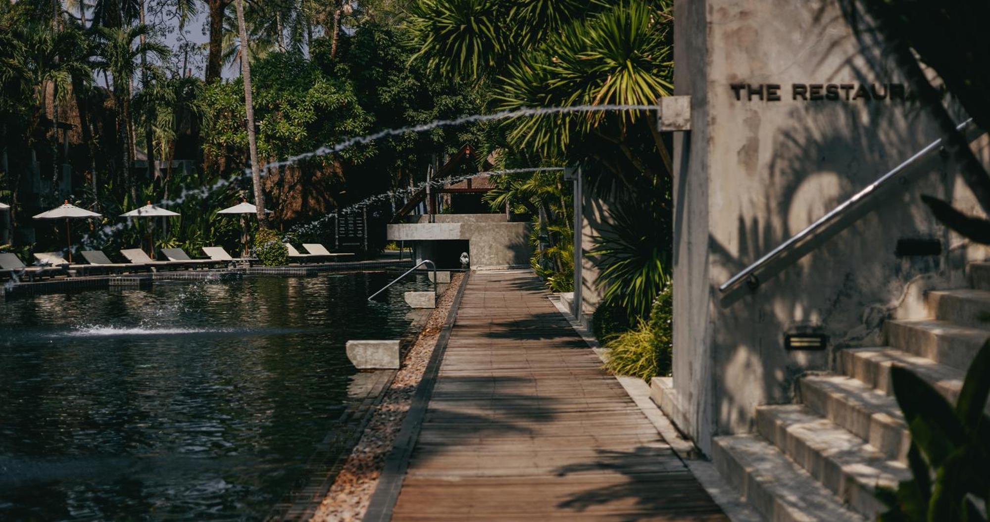 The Dewa Koh Chang Luaran gambar